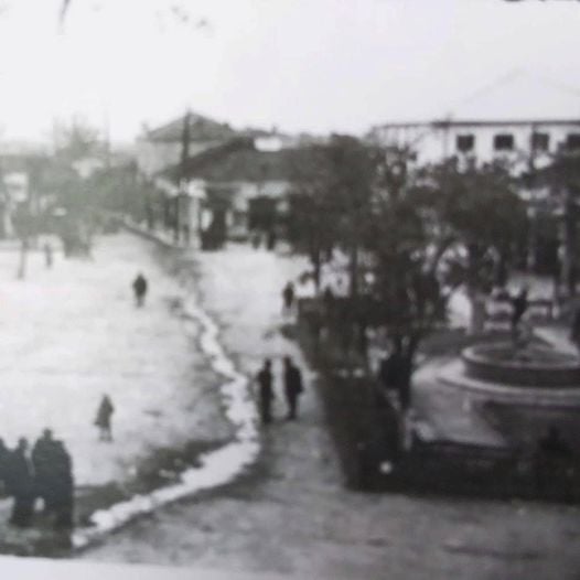 Ретки фотоси на Кавадраци / Плоштадот  во 1953 година